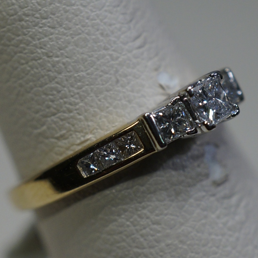 14KTT Gold Genuine Princess Cut Diamond Ring - Picture 2 of 6